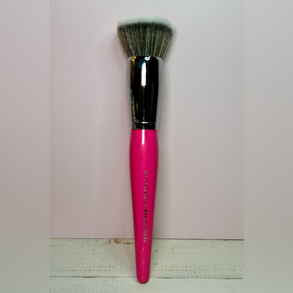 ilo cosmetics x beauty finds Other - ilo cosmetics x beauty finds liquid and cream foundation makeup brush